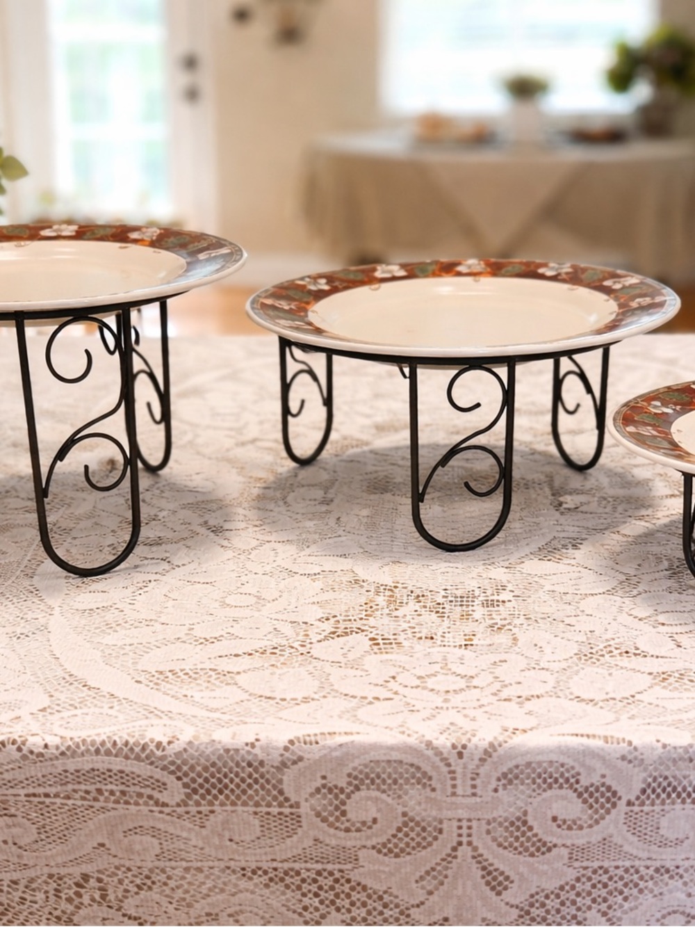 Entertaining Buffet Serving Set Of Three Risers - Picture 2 of 4